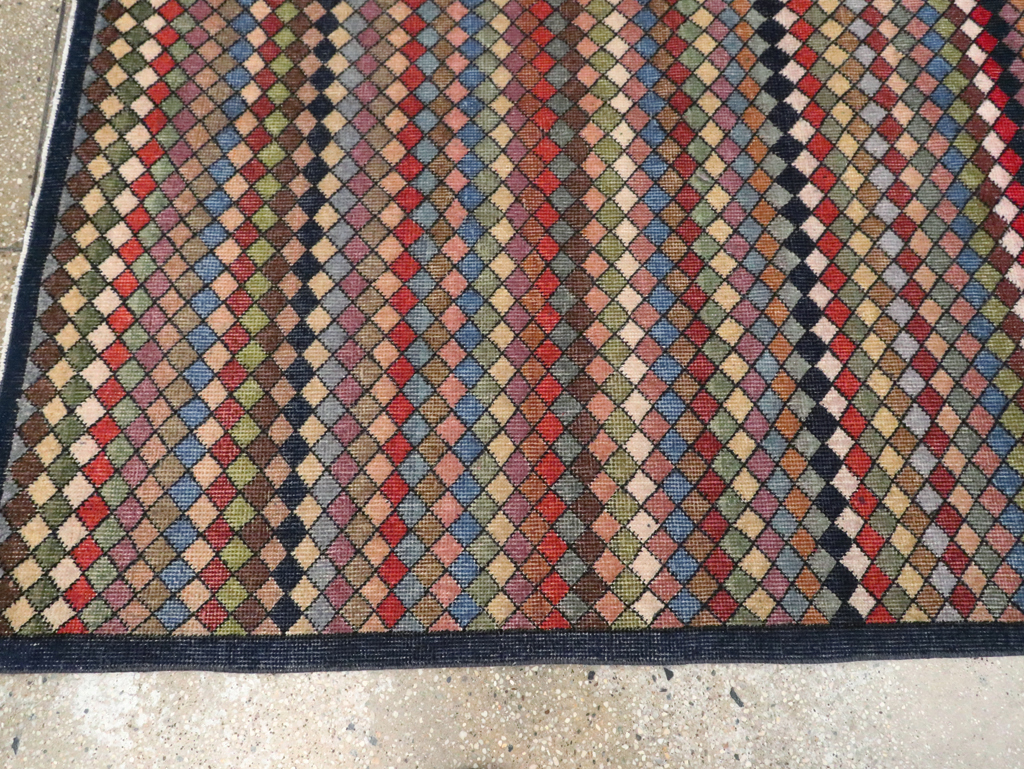 Vintage Turkish Anatolian Accent Carpet, No.23820 - Galerie Shabab