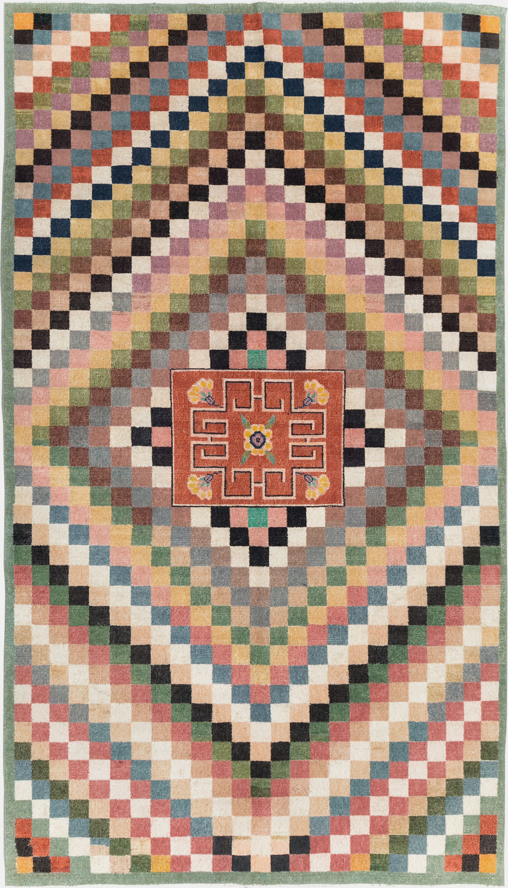 Vintage Turkish Anatolian Accent Carpet, No.23827 - Galerie Shabab