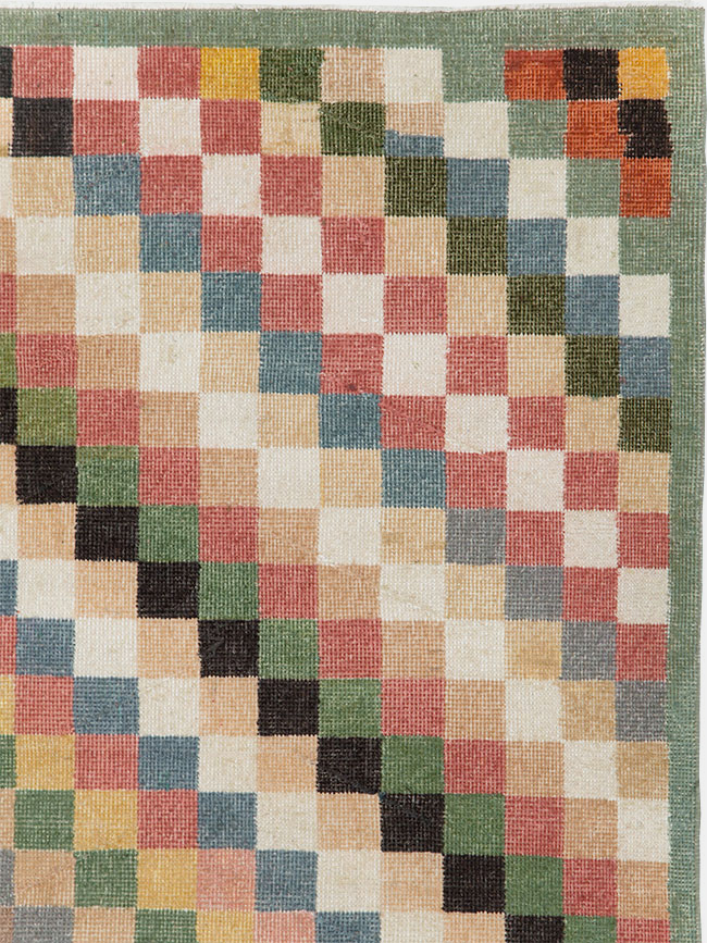 Vintage Turkish Anatolian Accent Carpet, No.23827 - Galerie Shabab