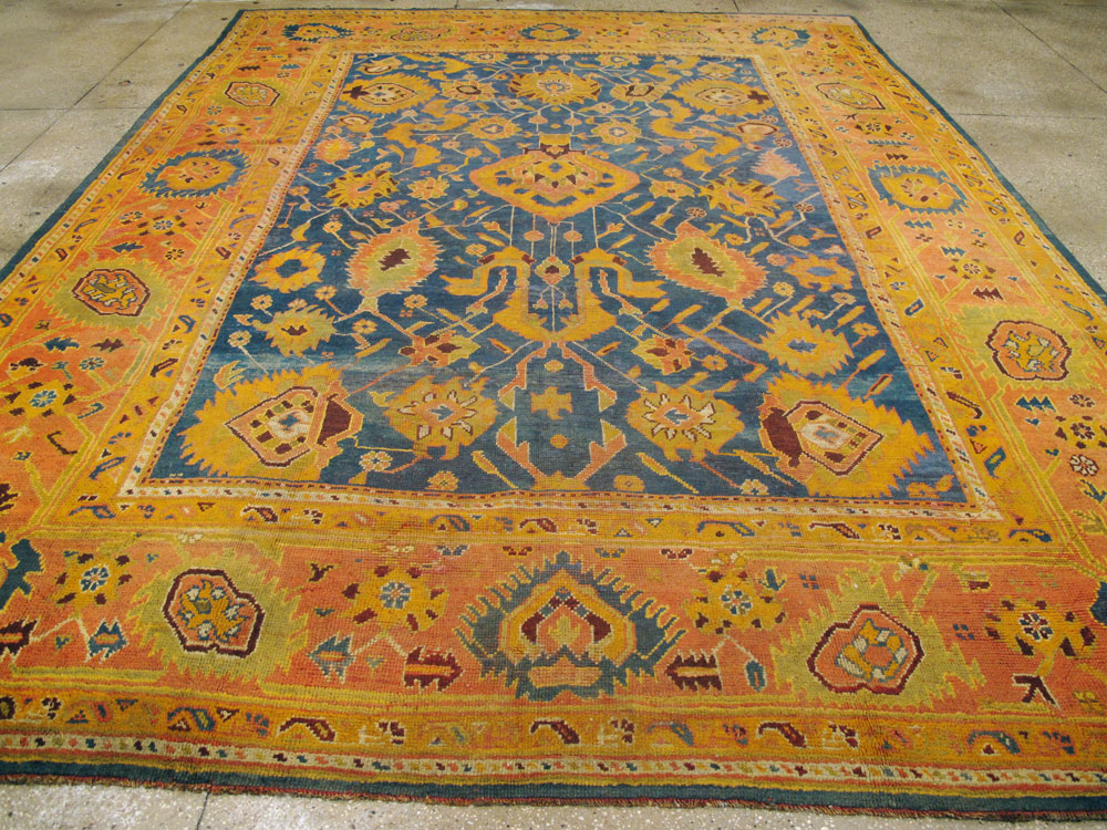 Antique Turkish Oushak Carpet, No.23838 - Galerie Shabab