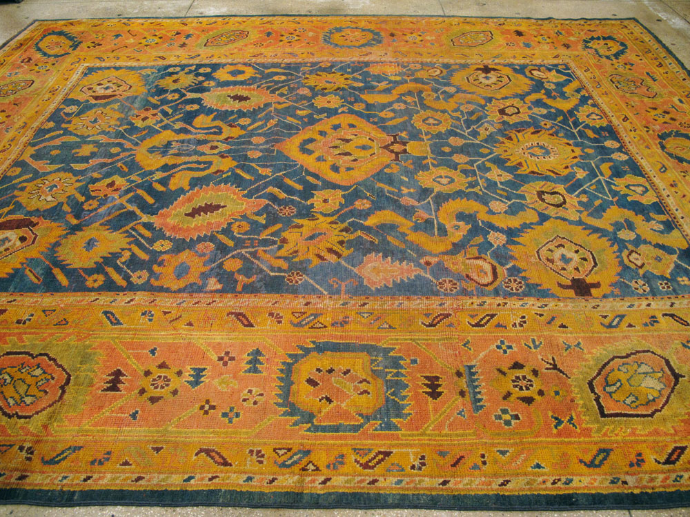 Antique Turkish Oushak Carpet, No.23838 - Galerie Shabab