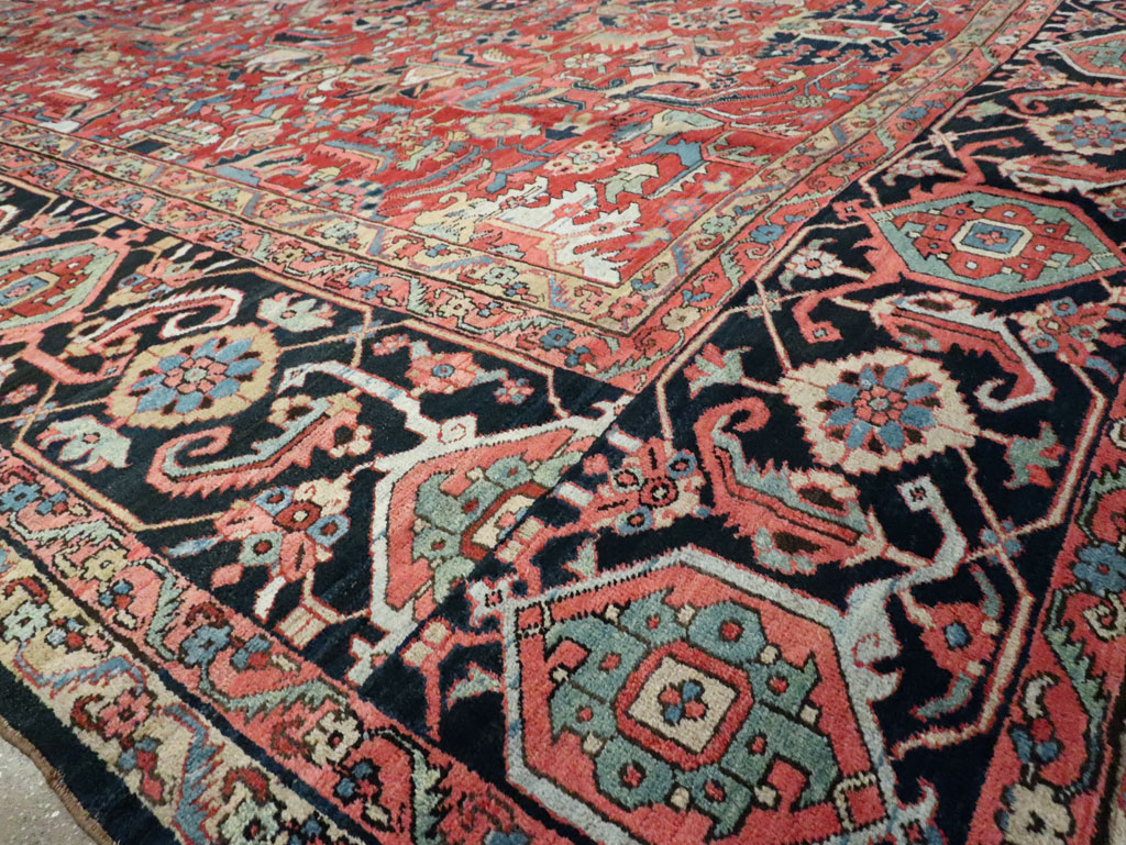 Antique Persian Heriz Carpet, No.23840 - Galerie Shabab