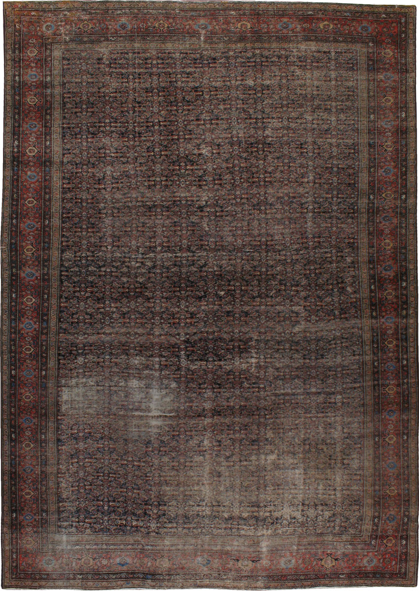 Distressed Mahal Antique Rug, No.23842 - Galerie Shabab