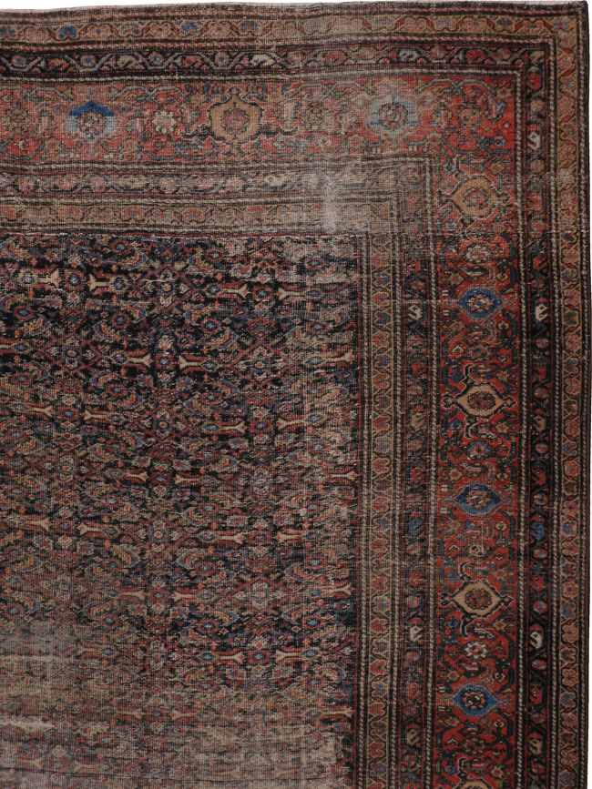 Distressed Mahal Antique Rug, No.23842 - Galerie Shabab
