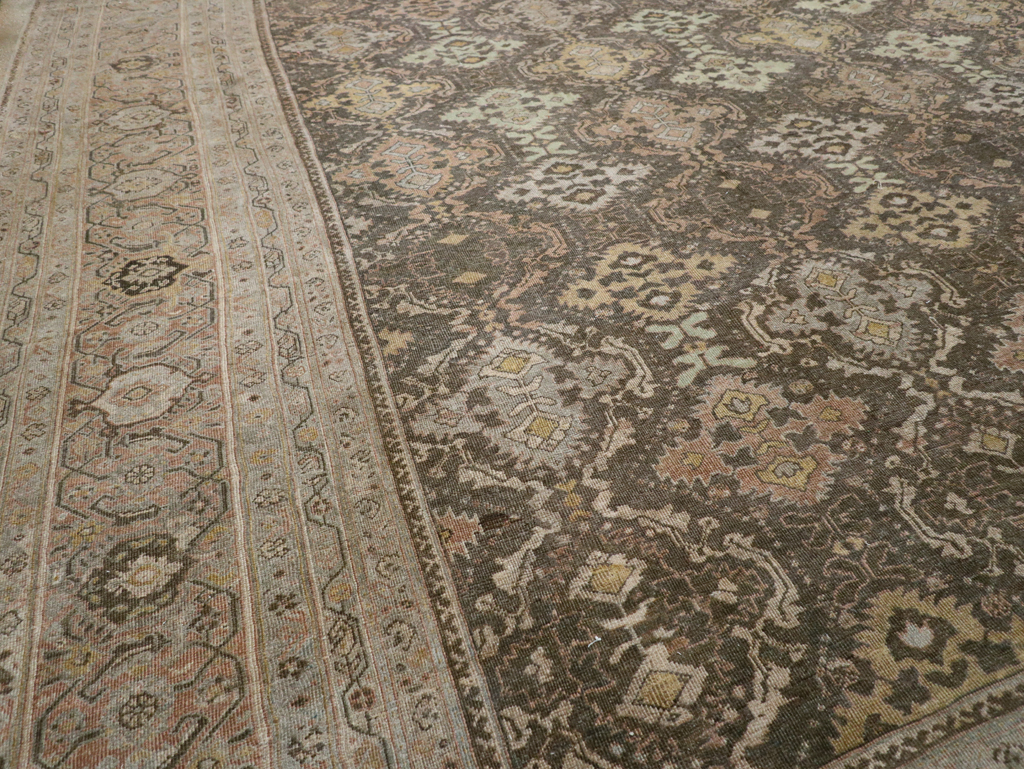 Antique Persian Mahal Oversize Carpet, No.23845 - Galerie Shabab
