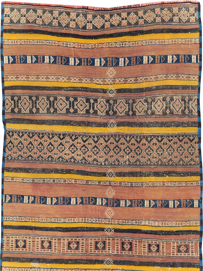 Vintage Persian Flatweave Kilim Runner, No.23856 - Galerie Shabab