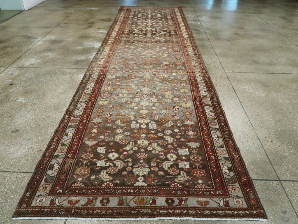 Vintage Persian Malayer Gallery Carpet, No.23867 - Galerie Shabab
