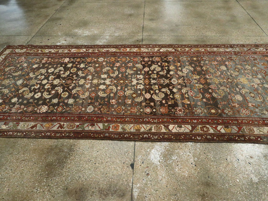 Vintage Persian Malayer Gallery Carpet, No.23867 - Galerie Shabab