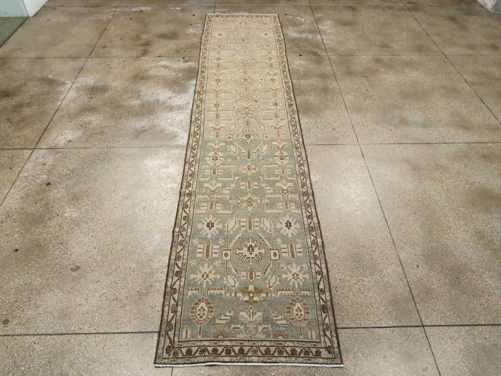 Vintage Persian Malayer Runner, No.23873 - Galerie Shabab