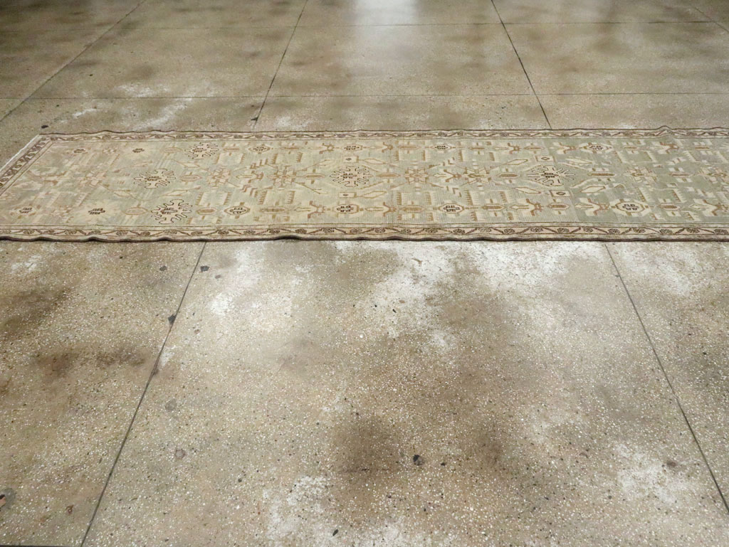 Vintage Persian Malayer Runner, No.23873 - Galerie Shabab