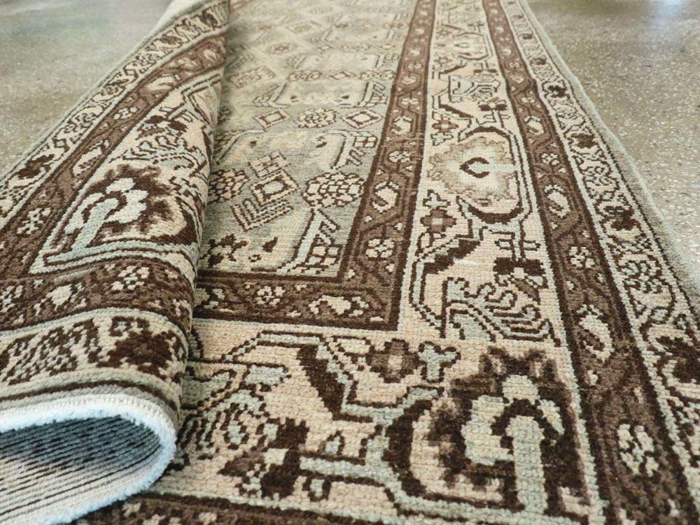 Vintage Persian Malayer Runner, No.23874 - Galerie Shabab