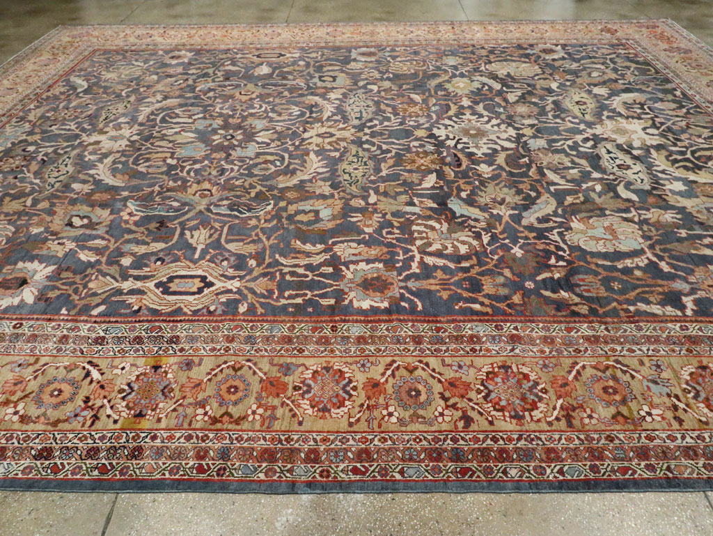 Antique Persian Sultanabad Carpet, No.23882 - Galerie Shabab