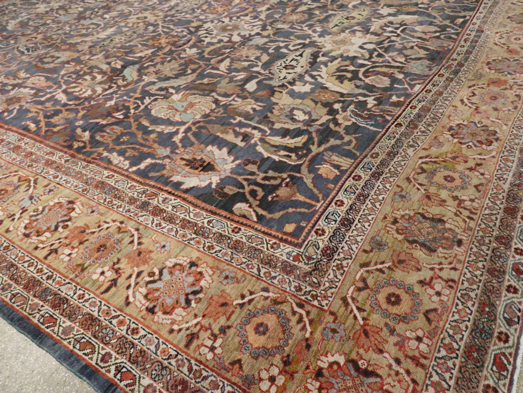 Antique Persian Sultanabad Carpet, No.23882 - Galerie Shabab
