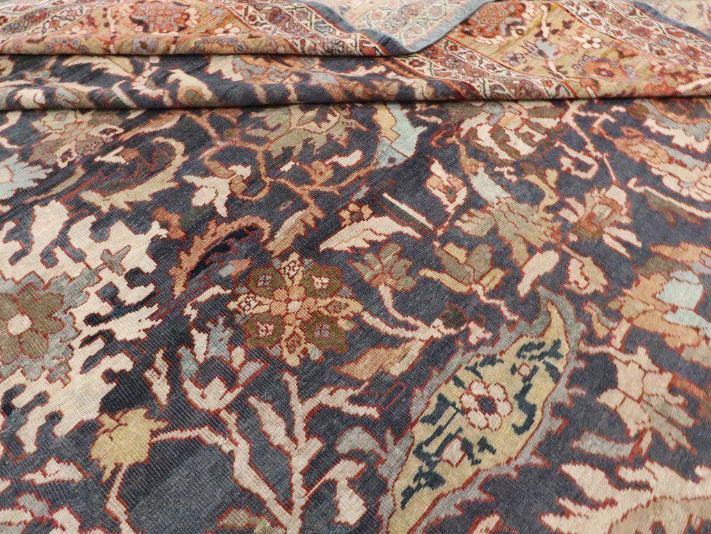 Antique Persian Sultanabad Carpet, No.23882 - Galerie Shabab