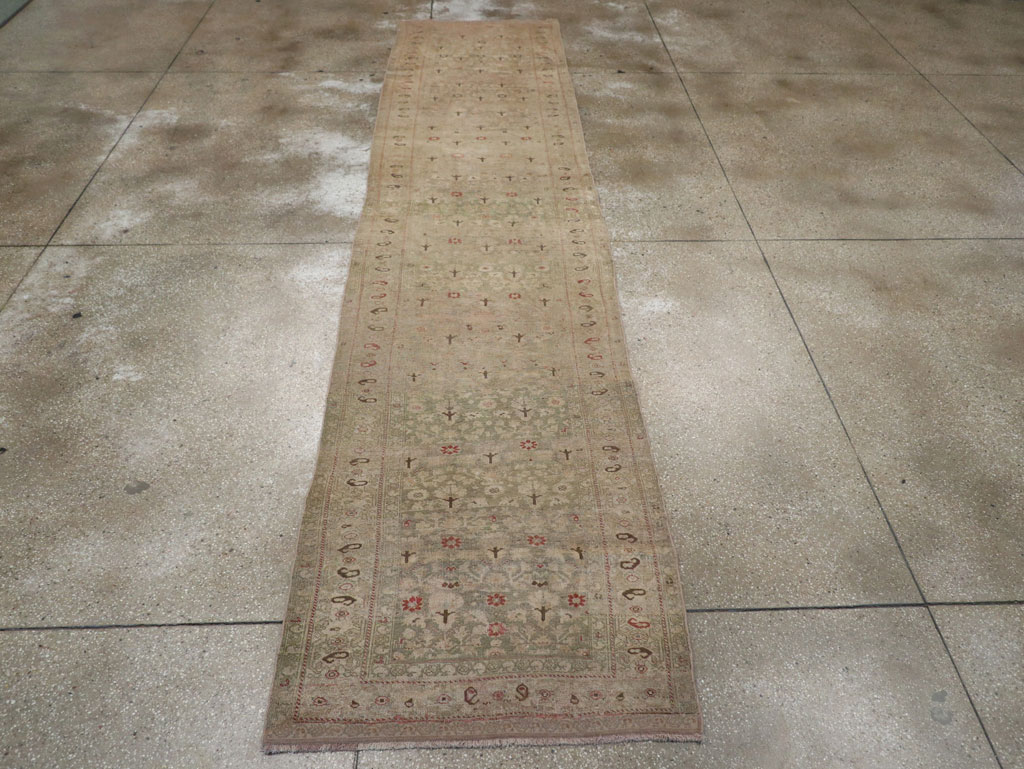 Antique Persian Bidjar Runner, No.23903 - Galerie Shabab