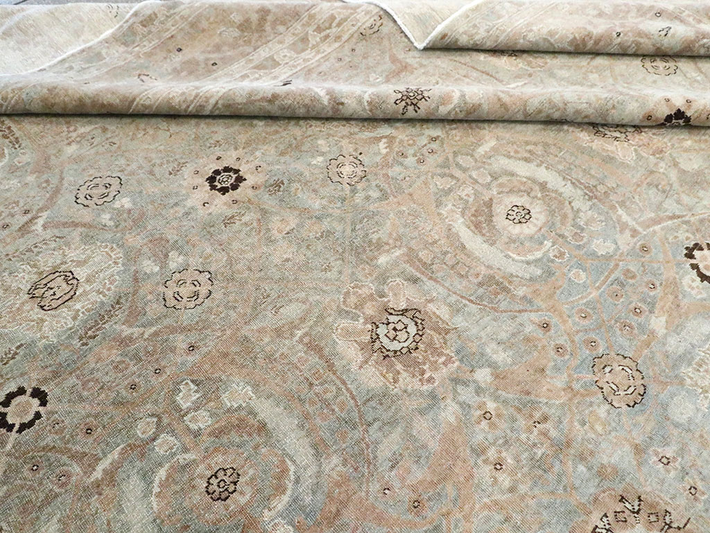 Antique Tabriz Persian Carpet, No.23907 - Galerie Shabab