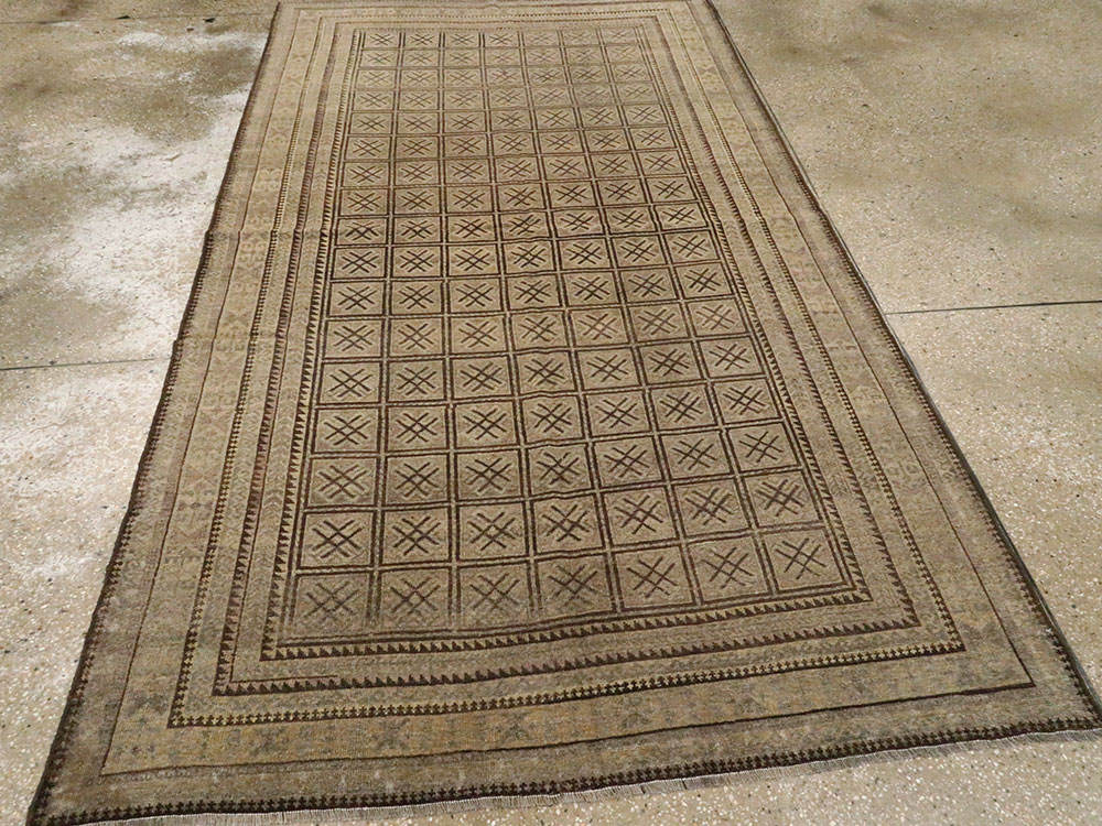 Vintage Persian Baluch Rug, No.23913 - Galerie Shabab