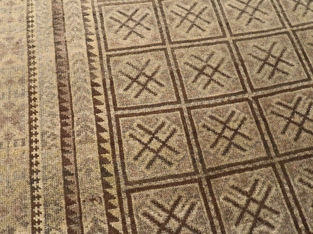 Vintage Persian Baluch Rug, No.23913 - Galerie Shabab