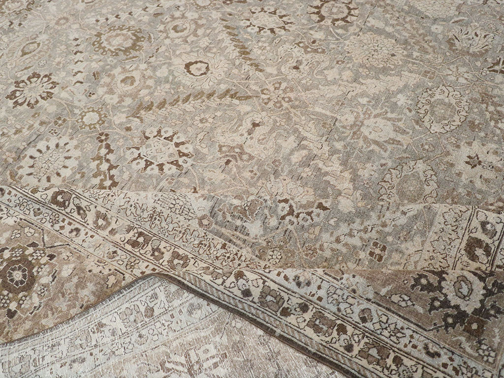 Antique Persian Tabriz Large Carpet, No.23918 - Galerie Shabab
