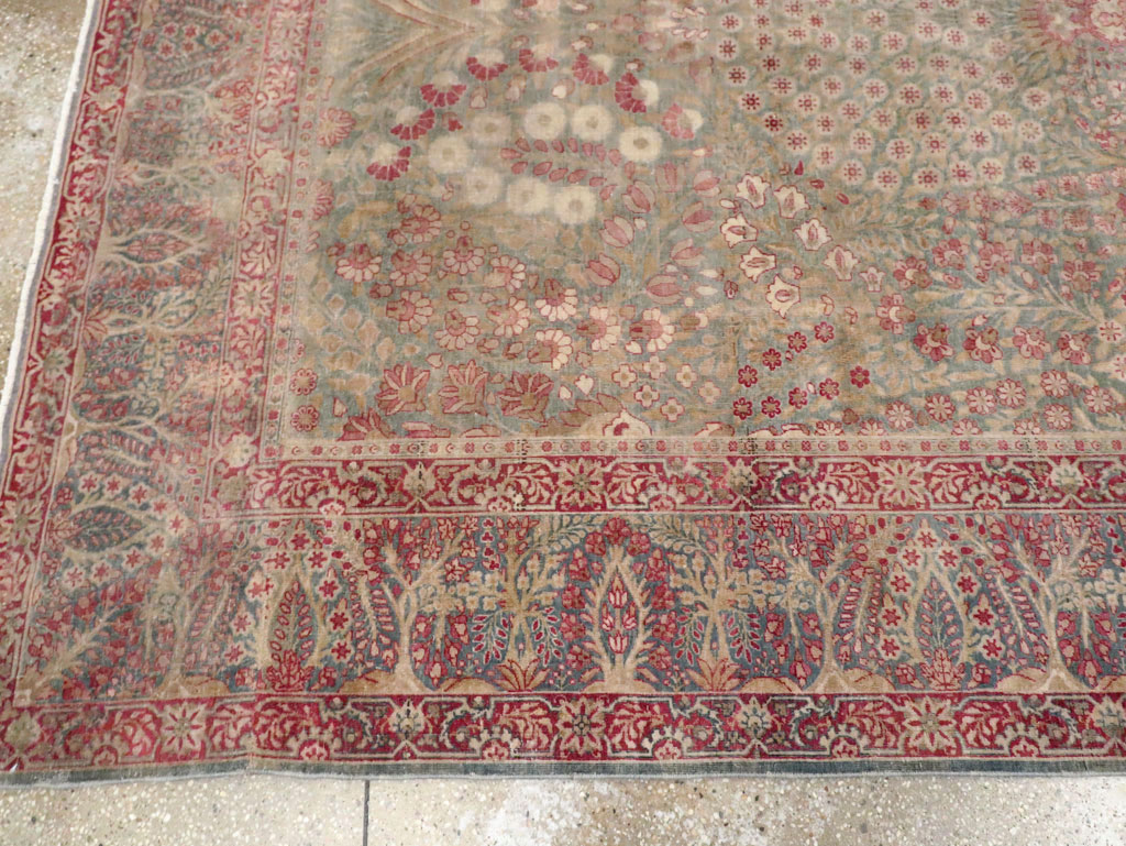 Antique Persian Lavar Kerman Gallery Carpet, No.23919 - Galerie Shabab