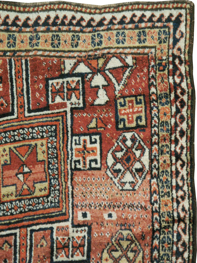Antique Persian Kurdish Rug, No.23922 - Galerie Shabab