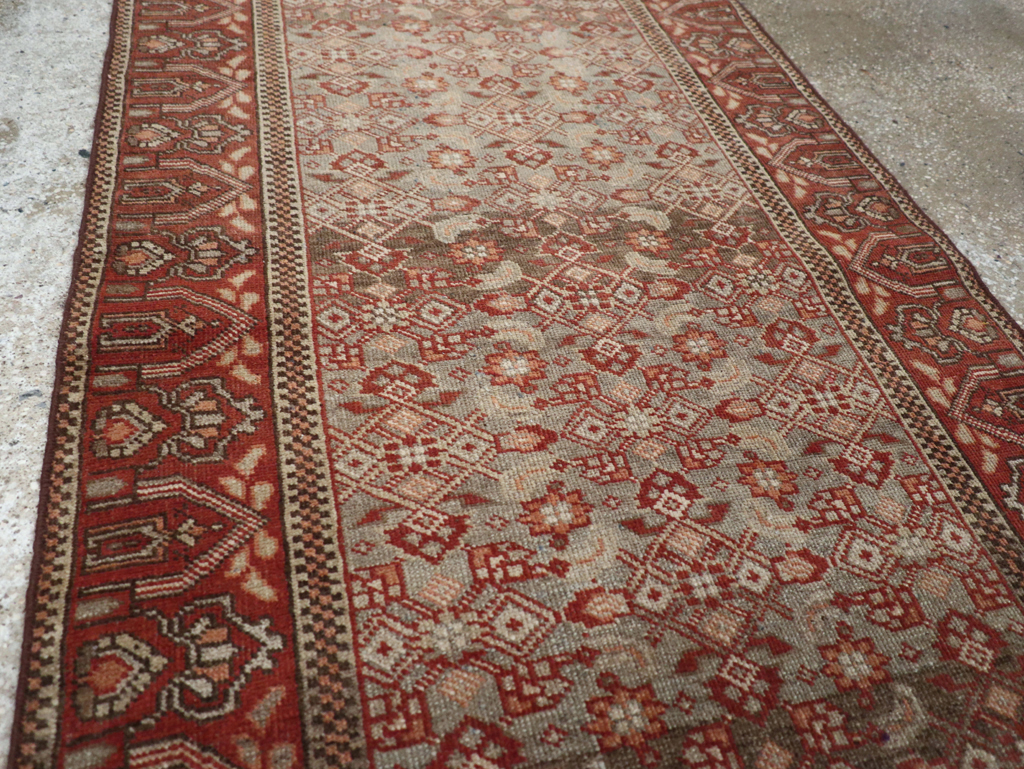 Antique Persian Malayer Runner, No.23923 - Galerie Shabab