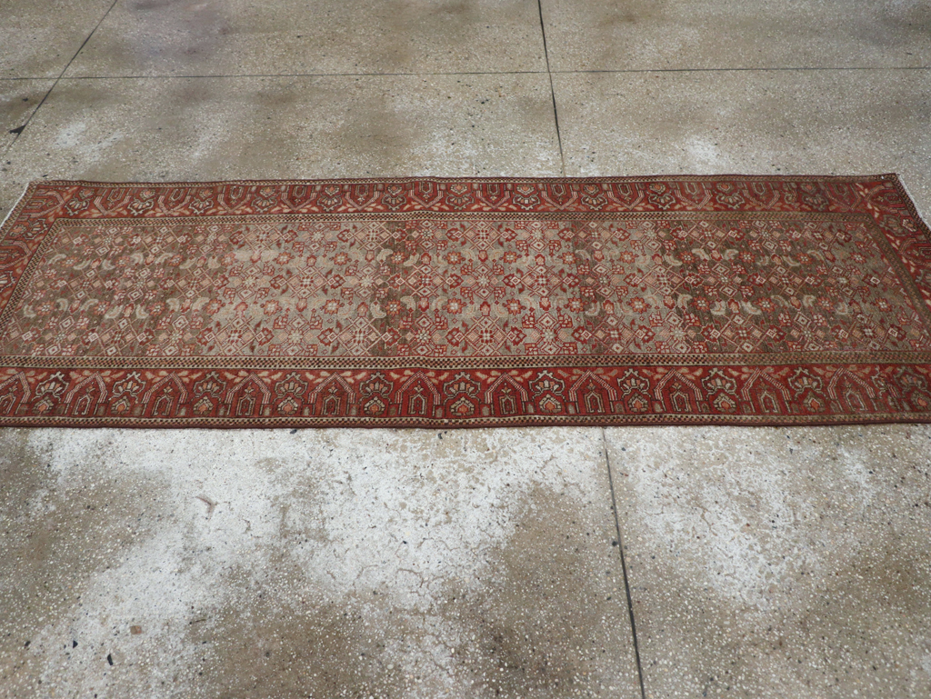 Antique Persian Malayer Runner, No.23923 - Galerie Shabab