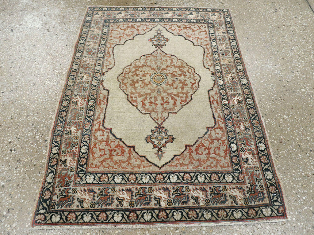 Antique Persian Tabriz Hagi Jalili Rug, No.23925 - Galerie Shabab