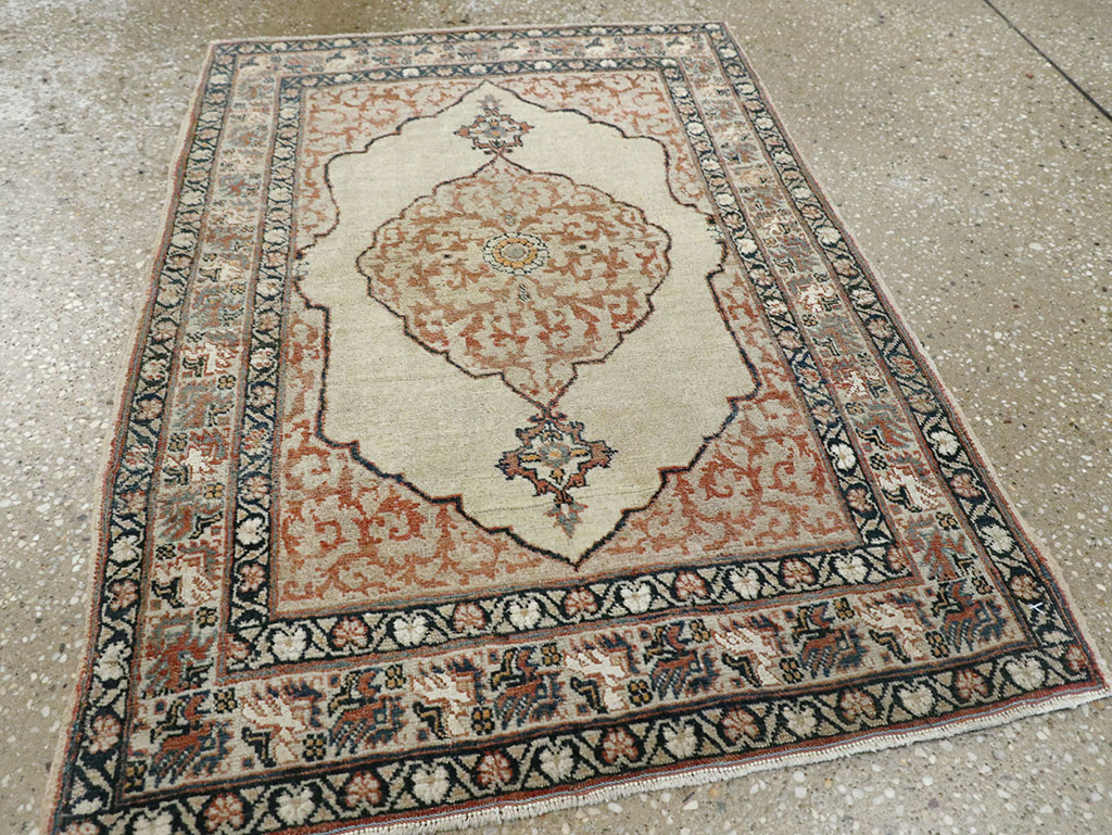 Antique Persian Tabriz Hagi Jalili Rug, No.23925 - Galerie Shabab