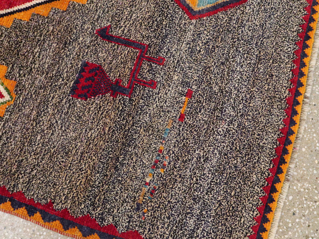 Vintage Persian Gabbeh Rug, No.23928 - Galerie Shabab