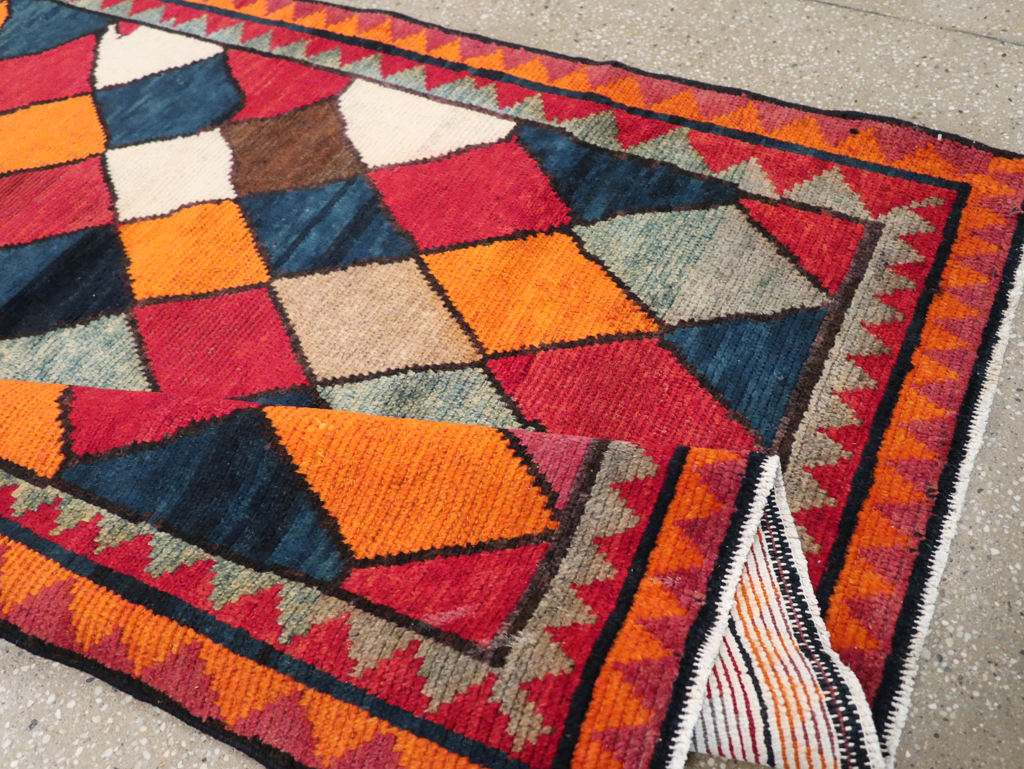 Vintage Persian Gabbeh Rug, No.23929 - Galerie Shabab