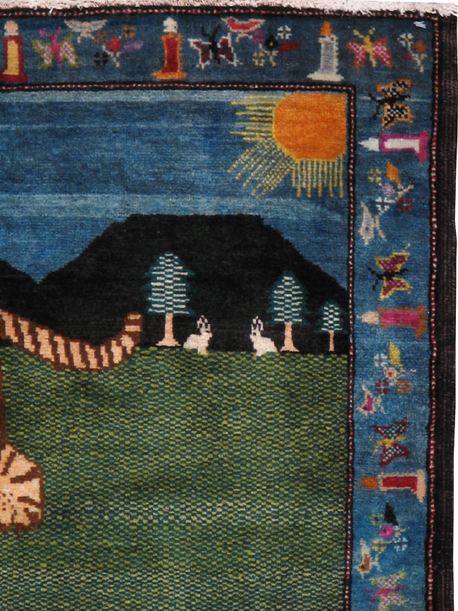 Vintage Persian Malayer Pictorial Rug, No.23933 - Galerie Shabab