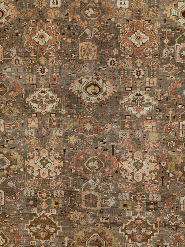 Antique Persian Bidjar Carpet, No.23940 - Galerie Shabab