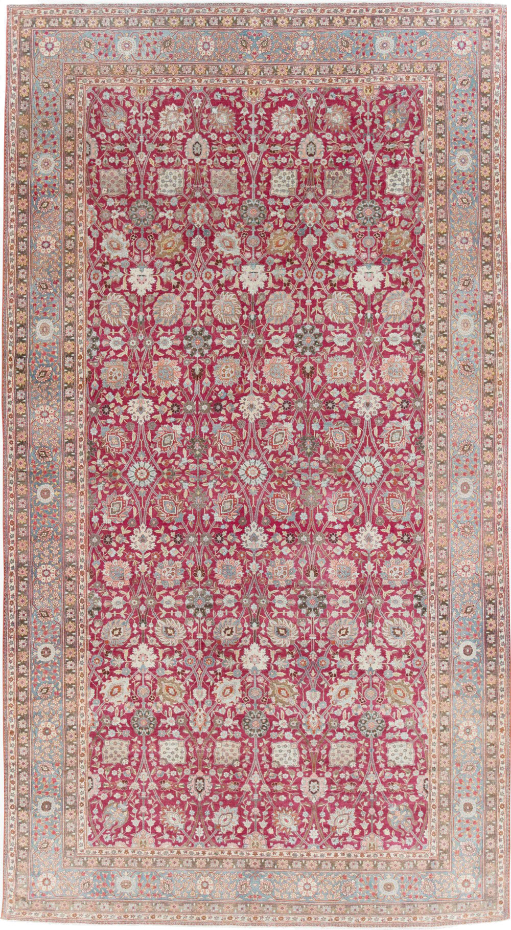 Antique Persian Tabriz Carpet, No.23942 - Galerie Shabab
