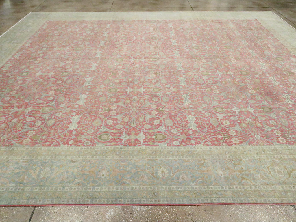 Antique Persian Tabriz Carpet, No.23943 - Galerie Shabab