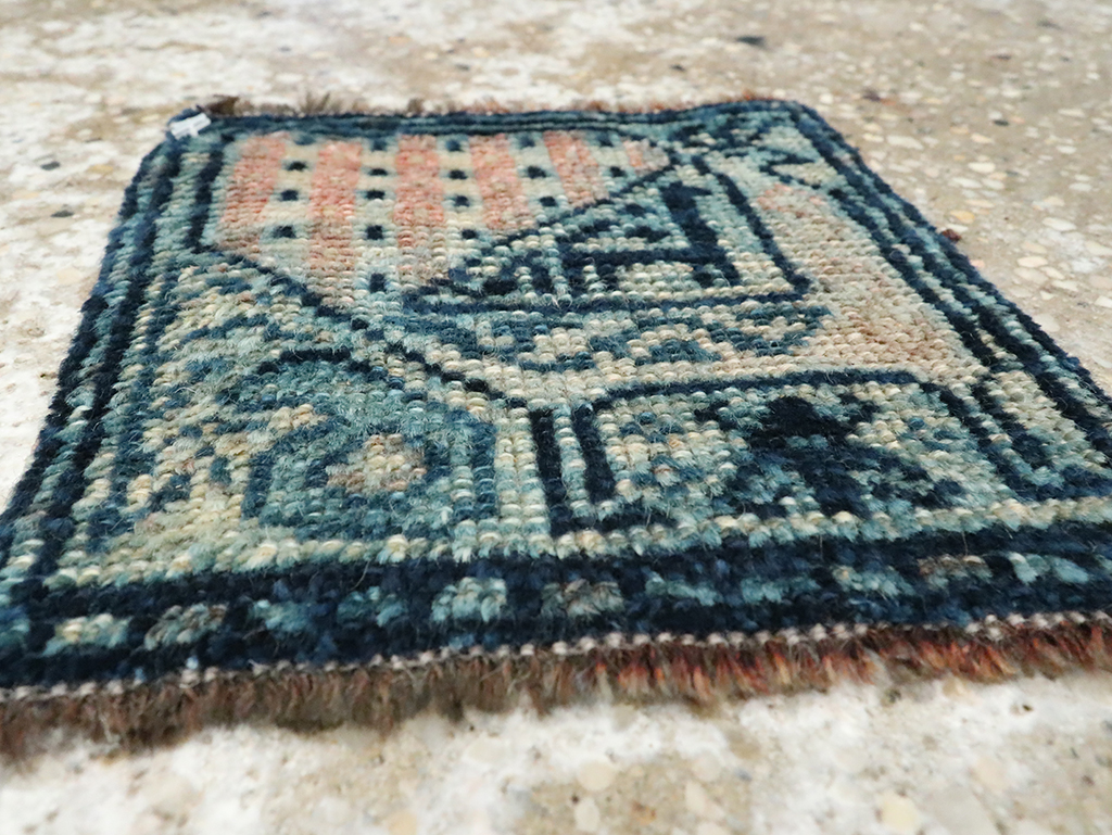 Vintage Persian Qashqai Rug, No.23946 - Galerie Shabab