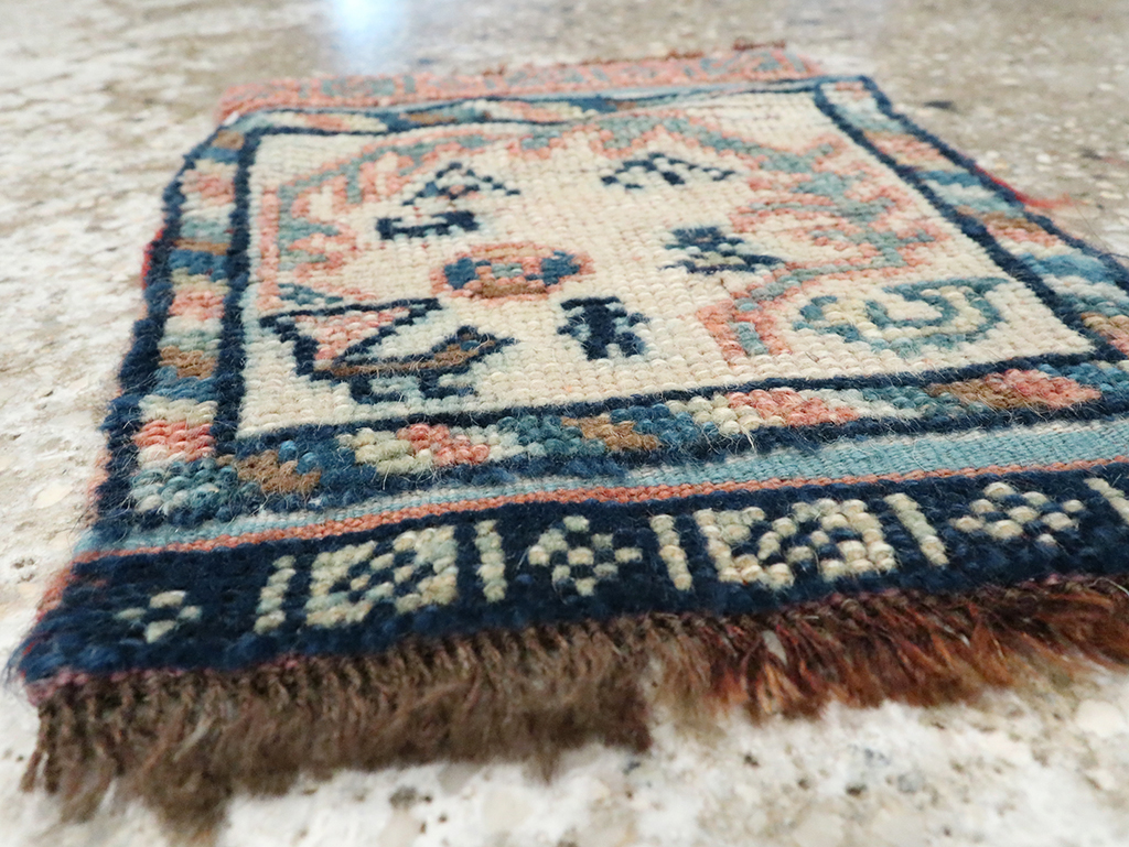 Vintage Persian Qashqai Rug, No.23947 - Galerie Shabab