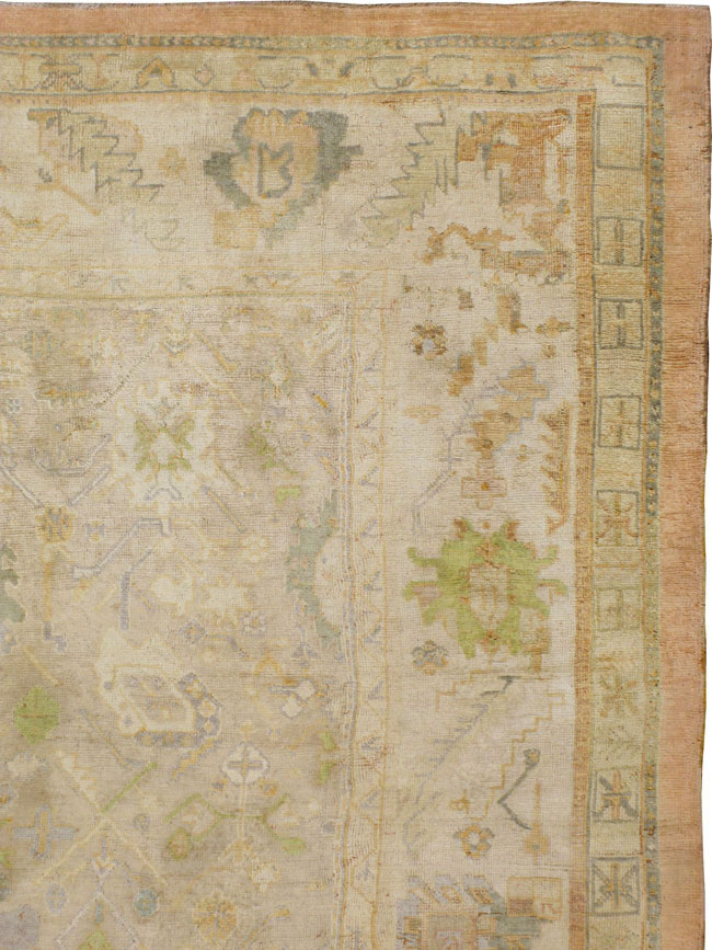 Antique Turkish Oushak Carpet, No.23978 - Galerie Shabab