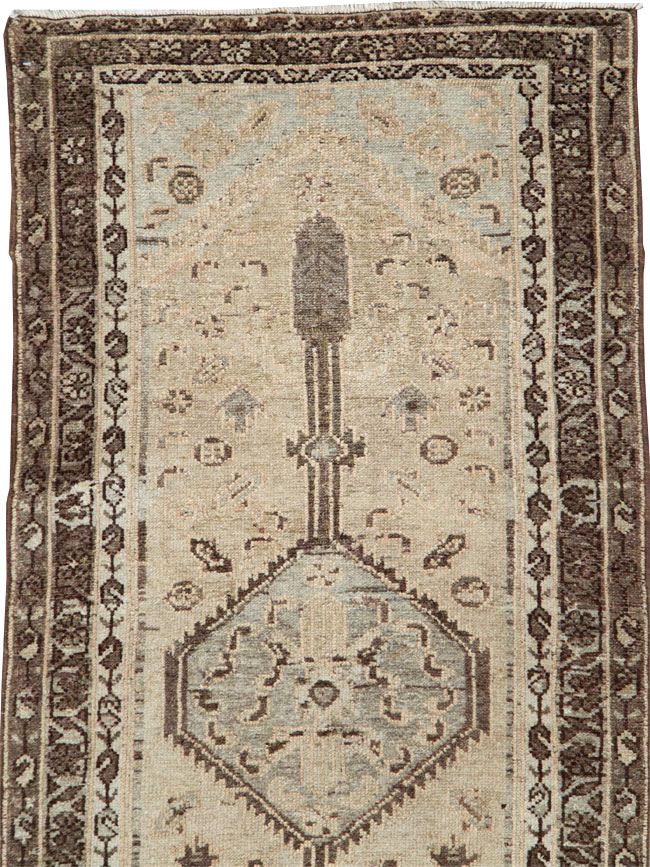 Vintage Persian Malayer Runner, No.23987 - Galerie Shabab