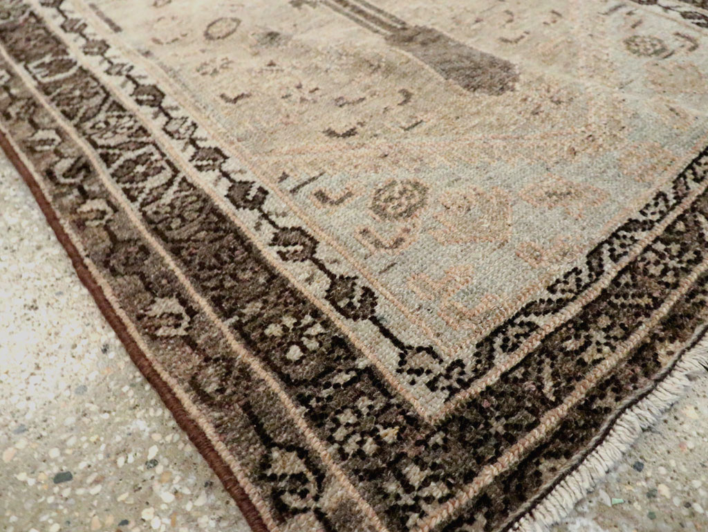 Vintage Persian Malayer Runner, No.23987 - Galerie Shabab
