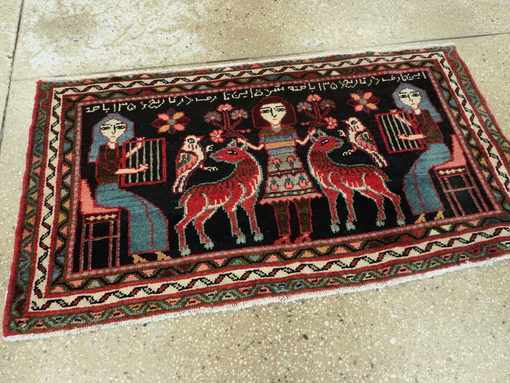 Vintage Persian Hamadan  Pictorial Rug, No.23989 - Galerie Shabab