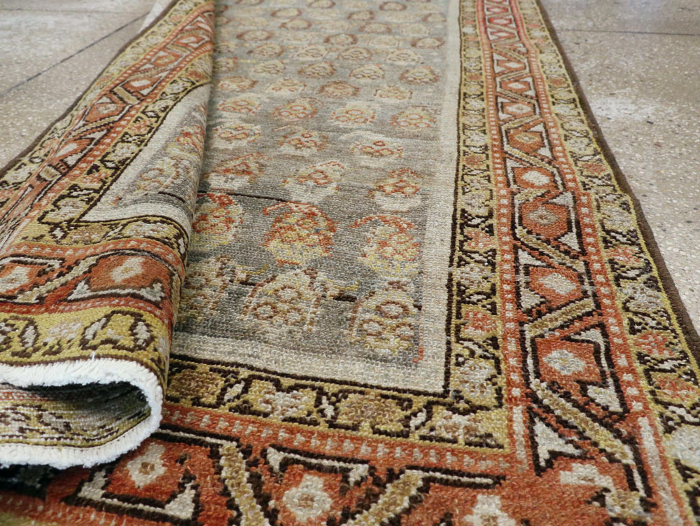 Vintage Persian Malayer Runner, No.23994 - Galerie Shabab
