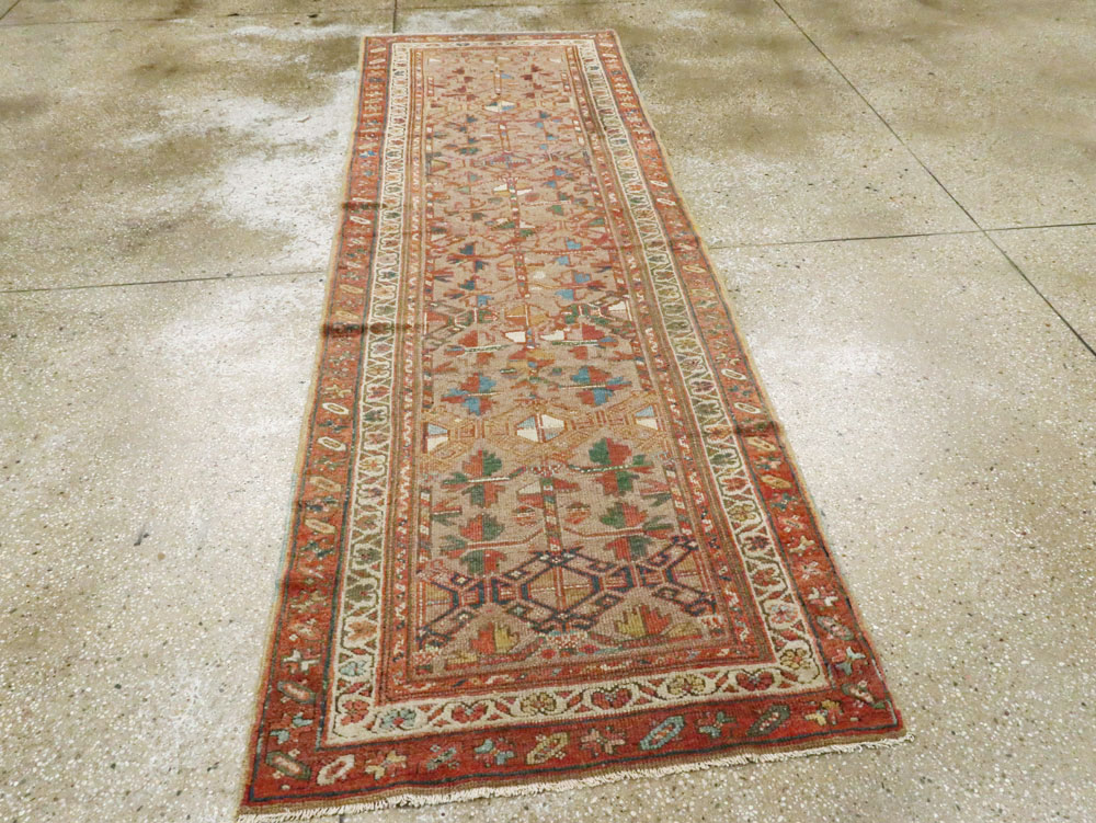 Vintage Persian Kurdish Runner, No.23996 - Galerie Shabab