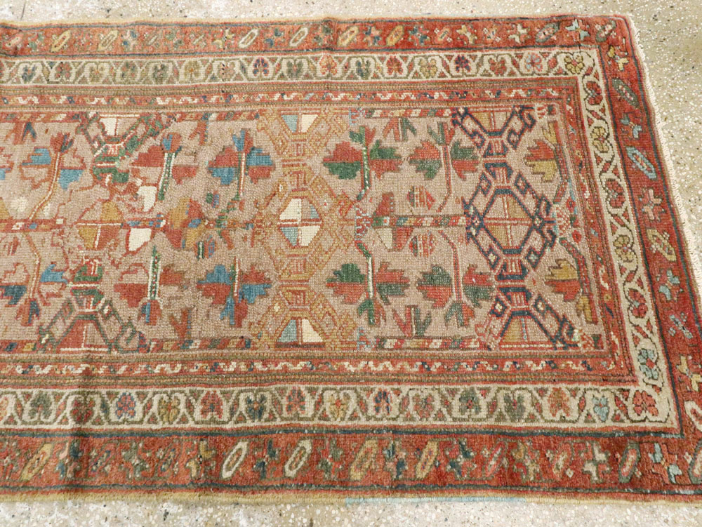 Vintage Persian Kurdish Runner, No.23996 - Galerie Shabab