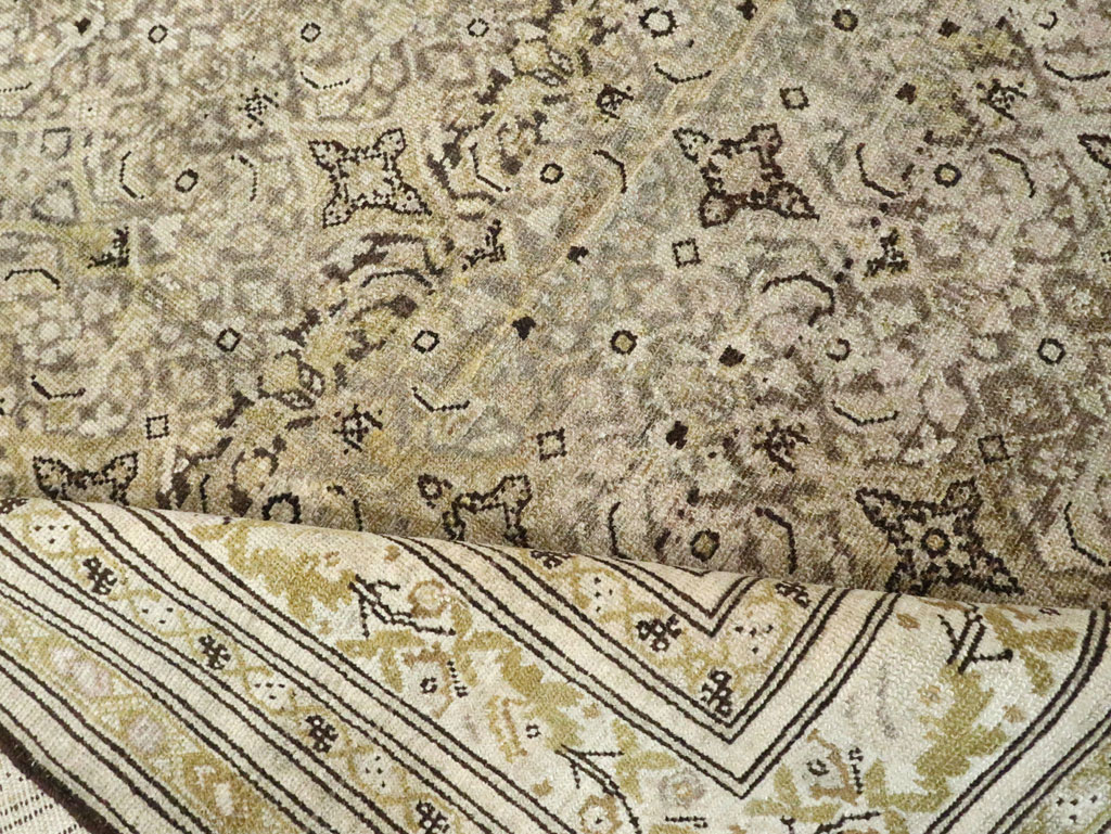 Antique Persian Malayer Gallery Carpet, No.24000 - Galerie Shabab