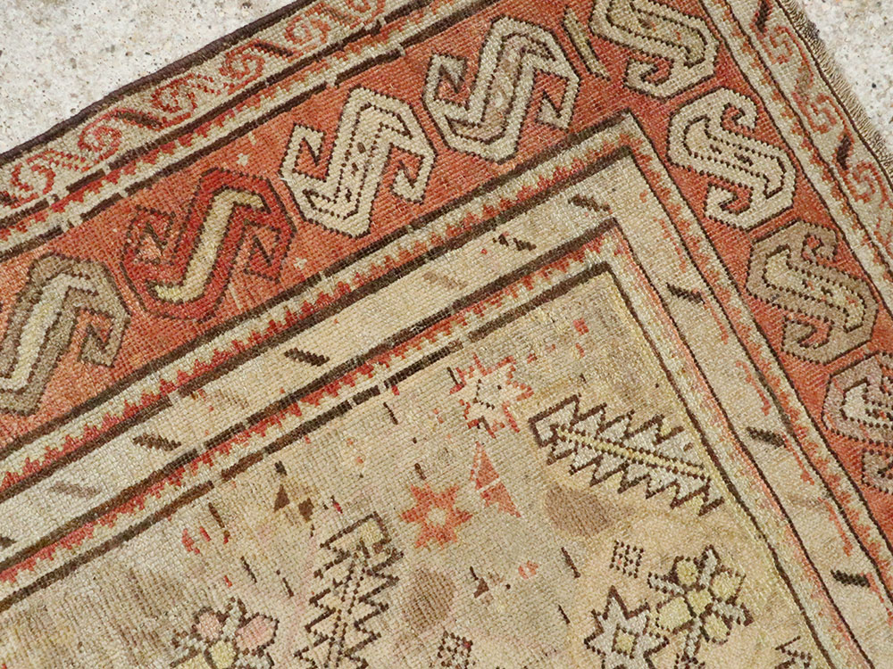 Antique Caucasian Kazak Rug, No.24003 - Galerie Shabab