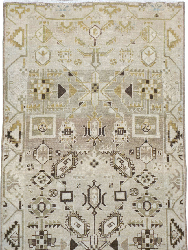 Vintage Persian Malayer Runner, No.24009 - Galerie Shabab