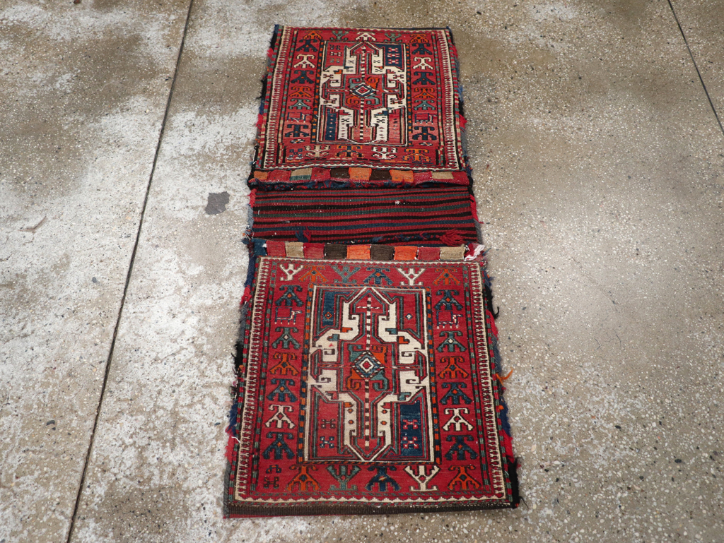 Vintage Persian Shahsavan Soumak Saddlebag (Khorjin), No.24012 - Galerie Shabab