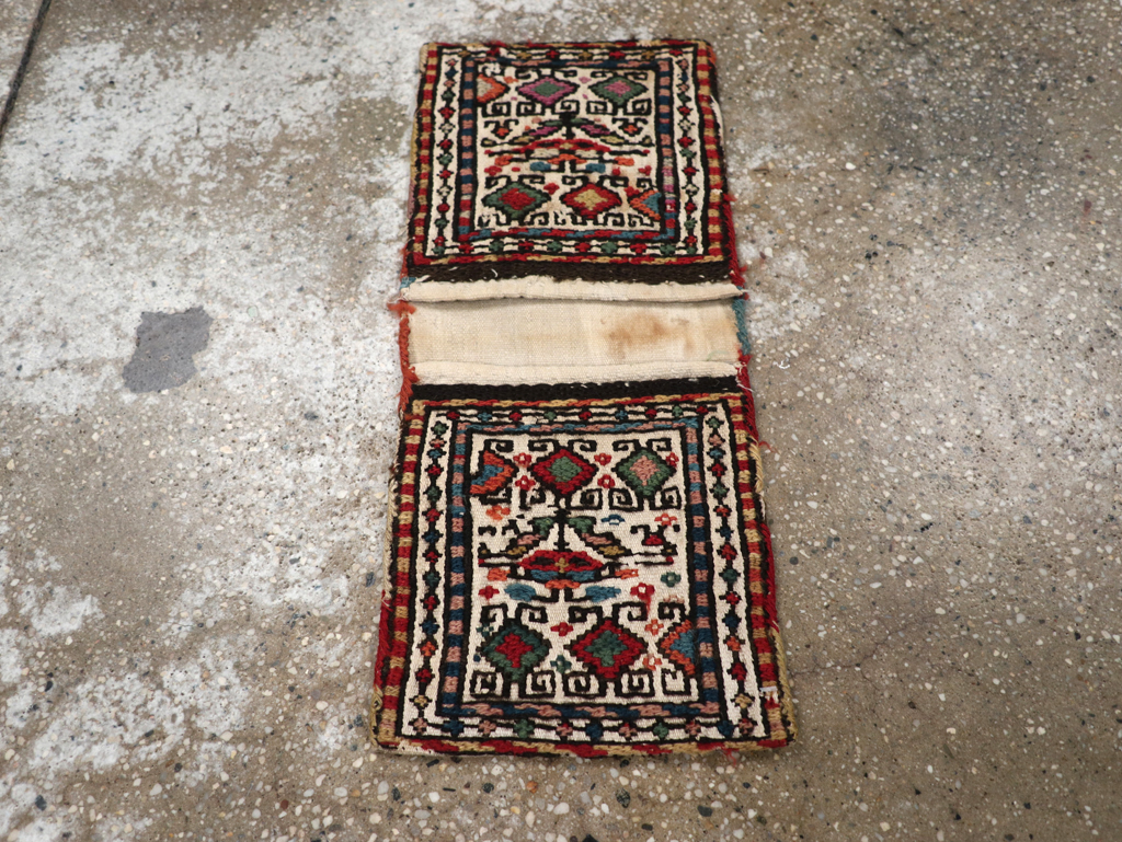 Vintage Persian Kilim Saddlebag (Khorjin), No.24014 - Galerie Shabab