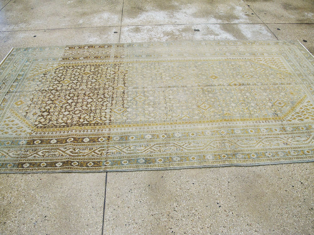 Vintage Persian Malayer Gallery Carpet, No.24022 - Galerie Shabab